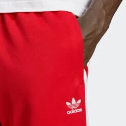 Adidas Originals Broeken Tapered Broek Heren Rood 12 Adidas Originals Broeken Tapered Broek Heren Rood -Heren Kleed Verkoop 31224a25750b6077fa4fc43190bb0b67